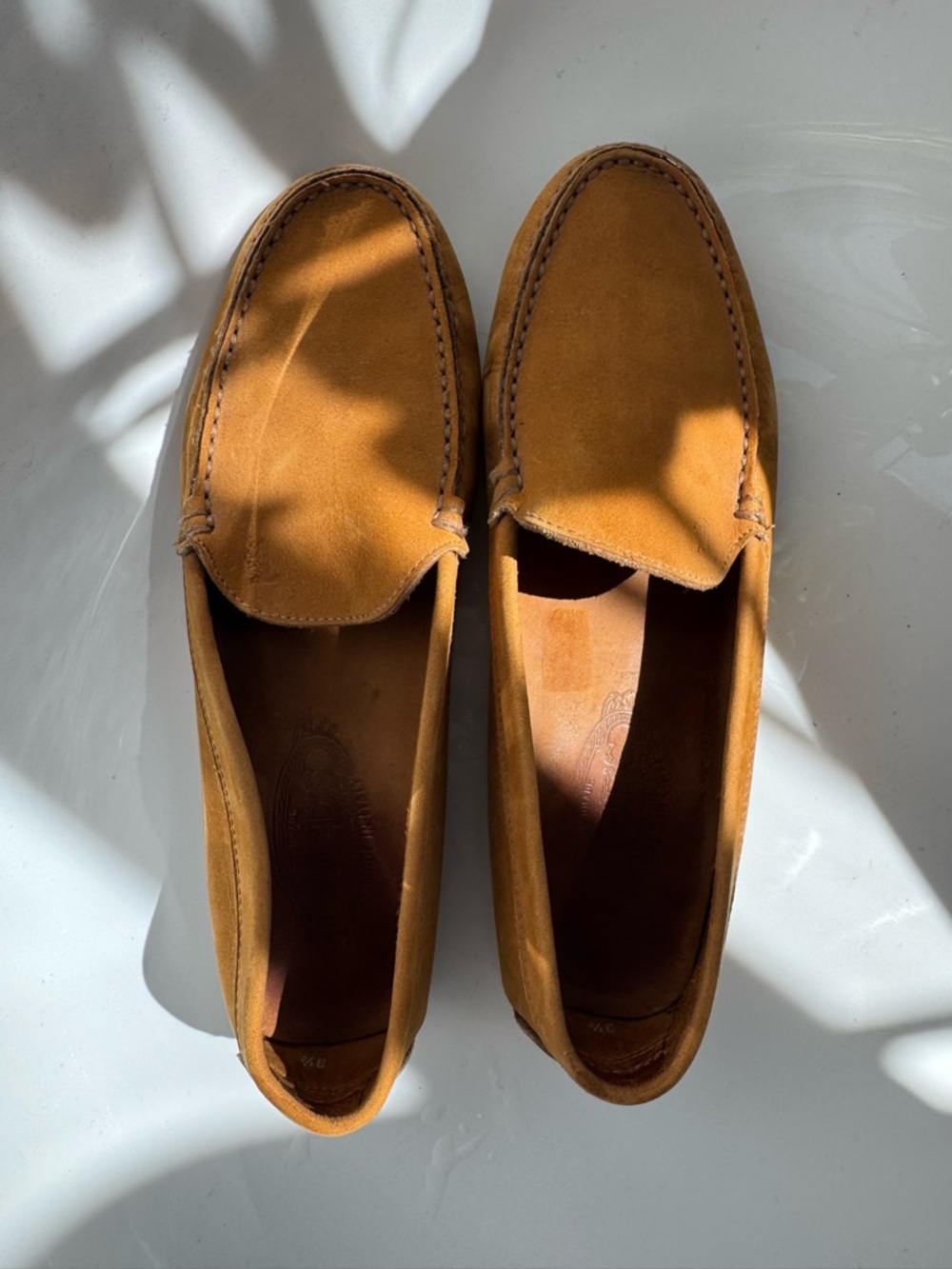 Vintage Tod's Tan Brown Leather Insole with Embossed Logo